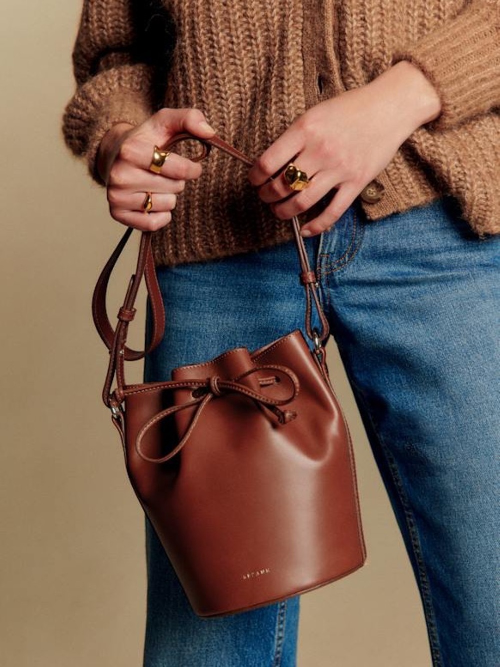 Sezane Farrow Mini Bag in Natural Heritage Leather Bucket Bag - Picture 3 of 12